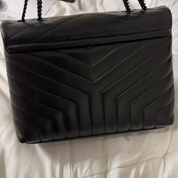 Authentic YSL purse - Picture 3 of 4